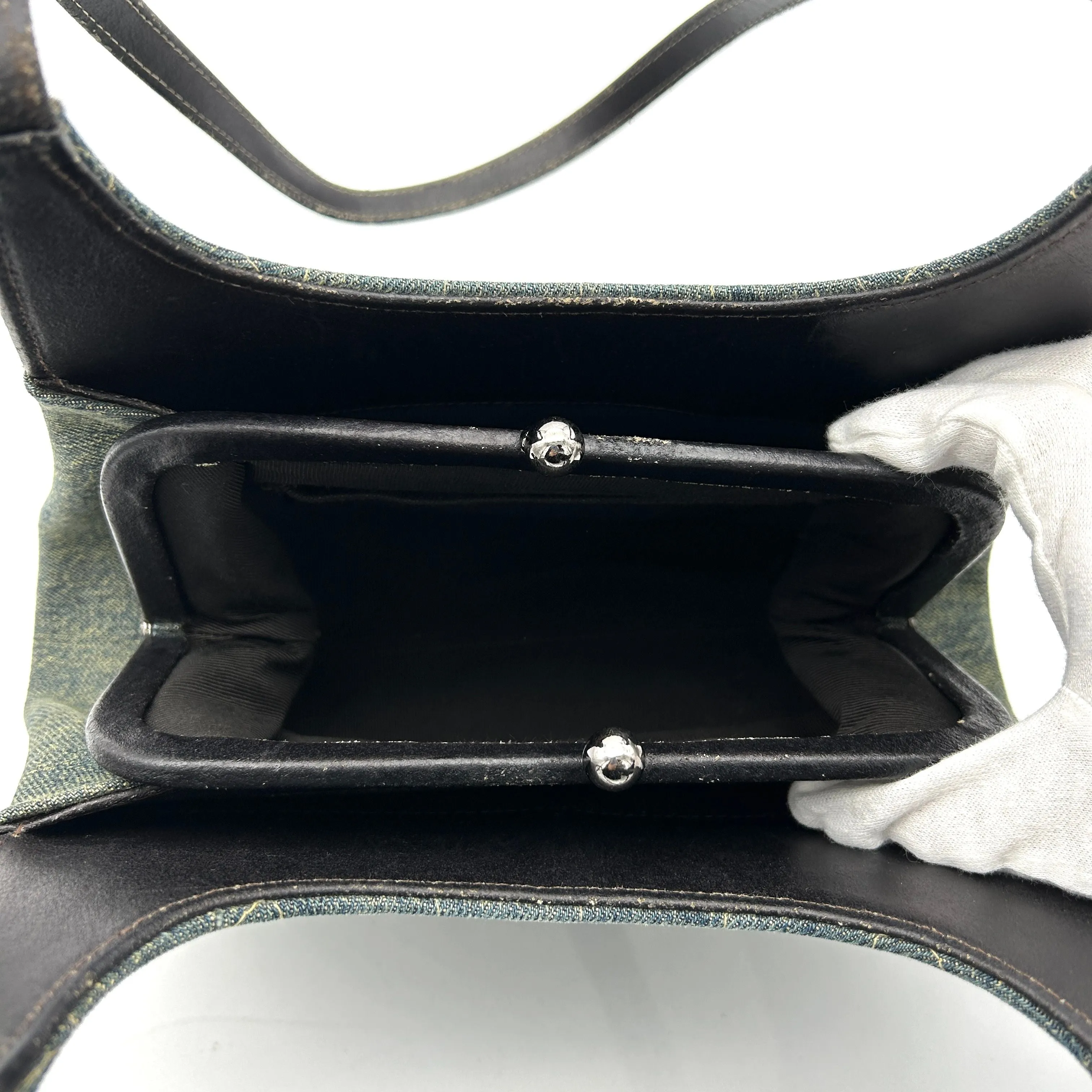 Pre-owned Chanel Denim Leather Shoulder Bag Green Medium LA18337