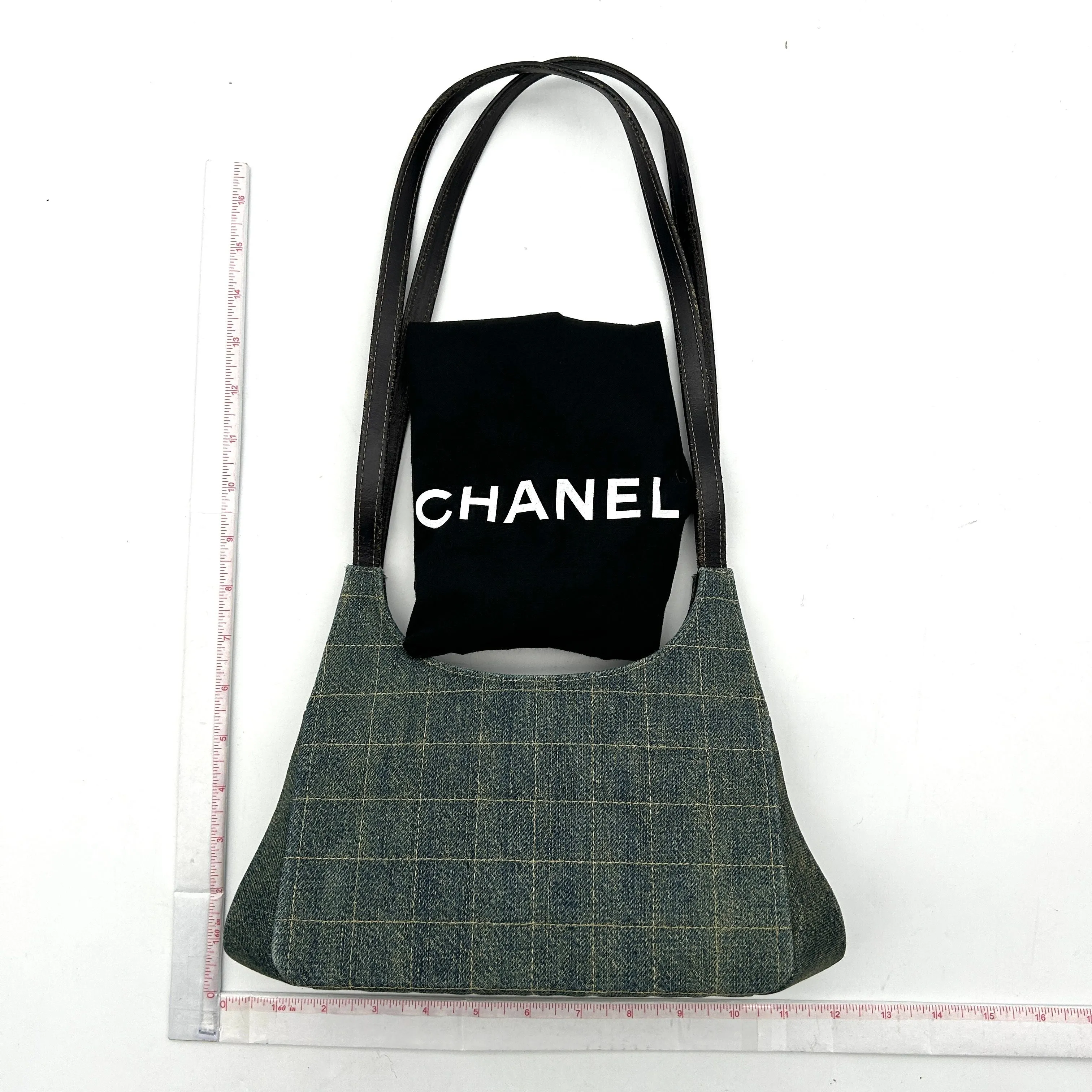 Pre-owned Chanel Denim Leather Shoulder Bag Green Medium LA18337