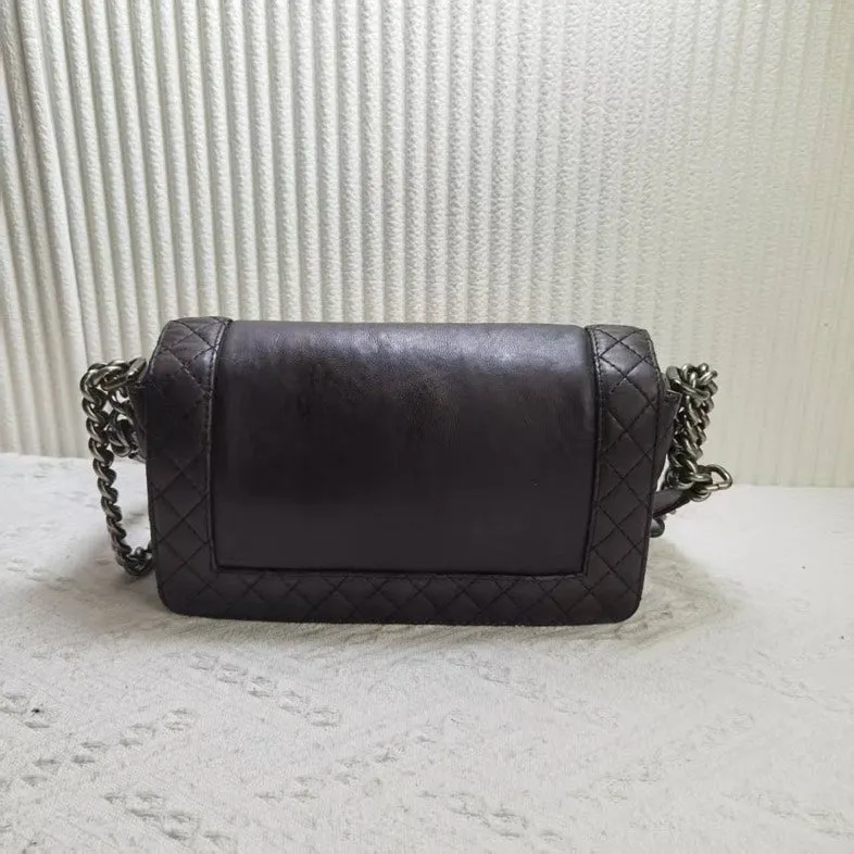 Preloved CHANEL Boy Bag Black Leather Shoulder Bag