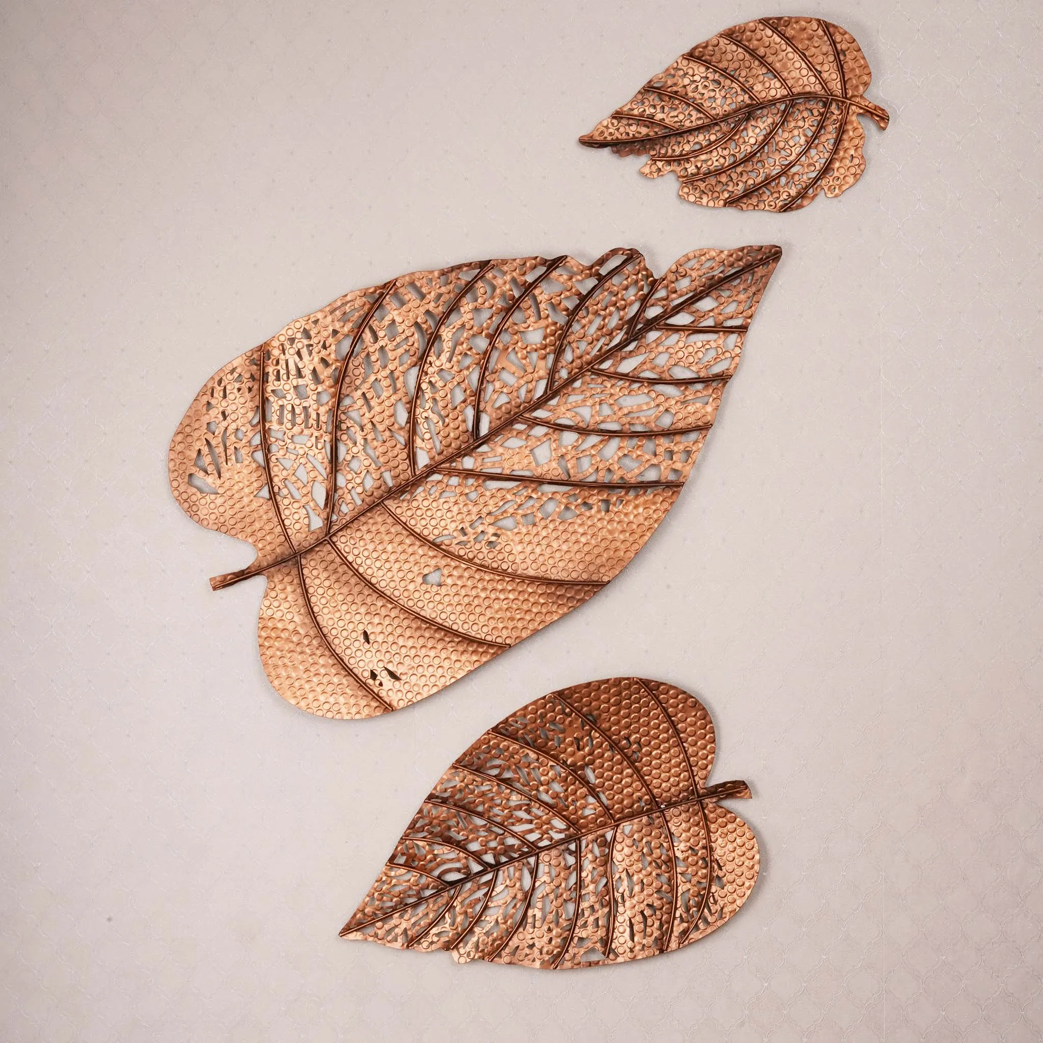 RUSTIC LEAFSCAPE