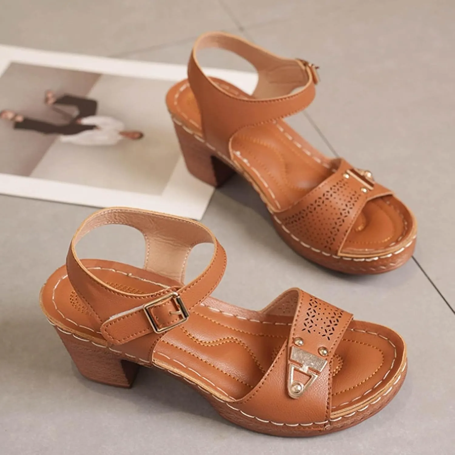 Sandals for Women 2024 Ladies' Casual Retro Sandal Side Buckle Strap Roman Shoes Summer Fashion Fish Mouth Platform Heels