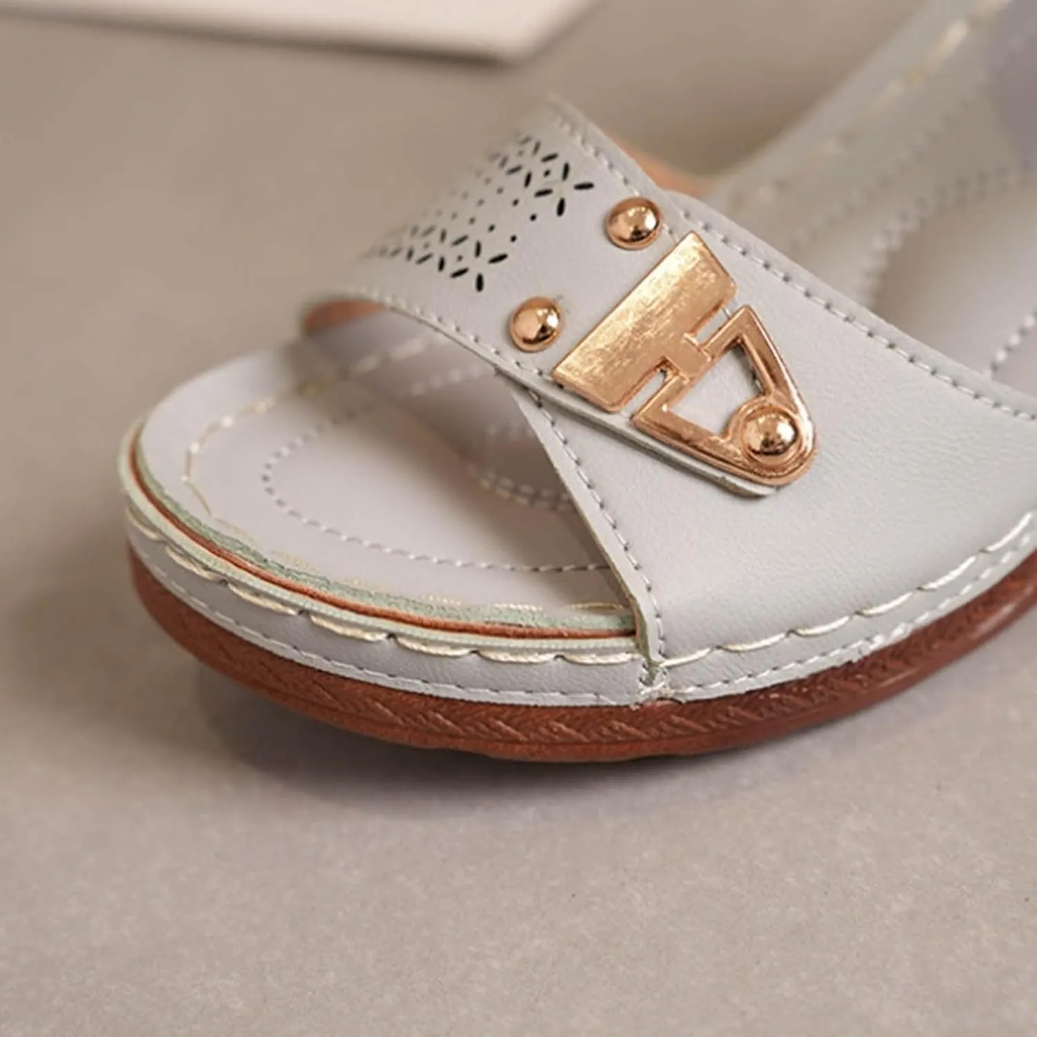 Sandals for Women 2024 Ladies' Casual Retro Sandal Side Buckle Strap Roman Shoes Summer Fashion Fish Mouth Platform Heels