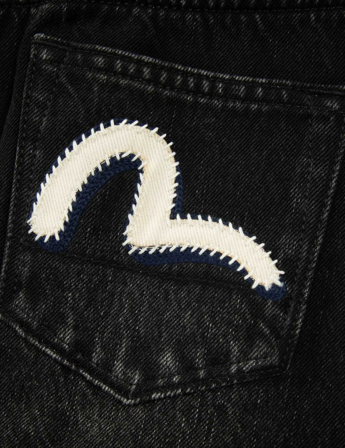 Seagull Appliqué Fashion Fit Denim Skirt