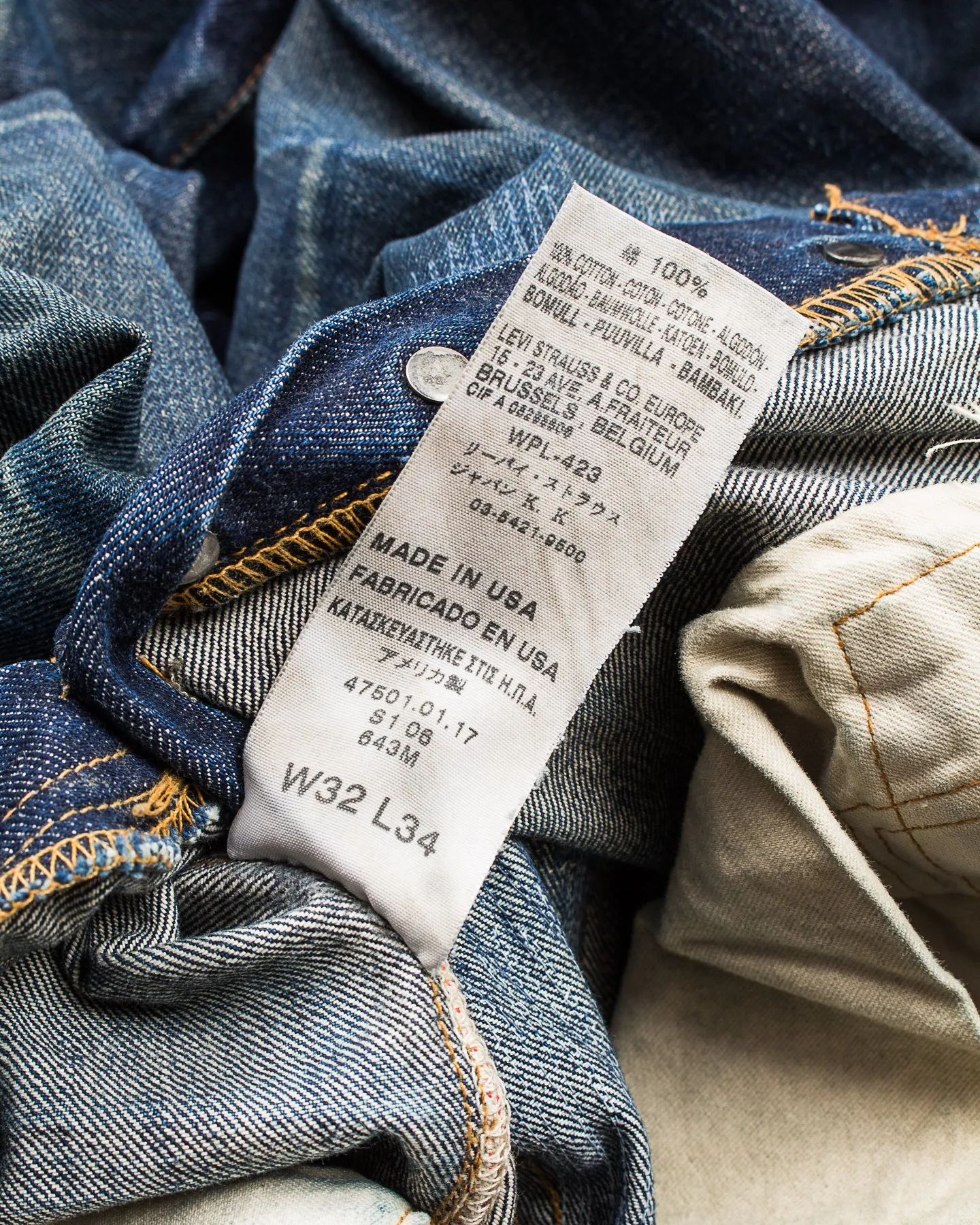 Second hand Levi's Vintage Clothing 1947 501XX W32/L34 Made in USA