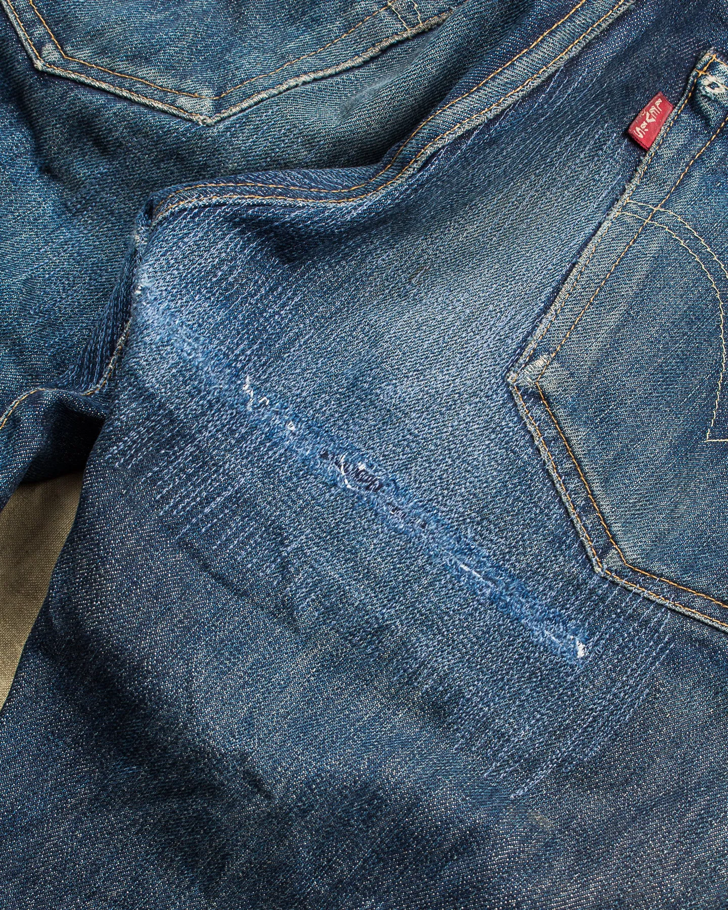 Second hand Levi's Vintage Clothing 1947 501XX W32/L34 Made in USA