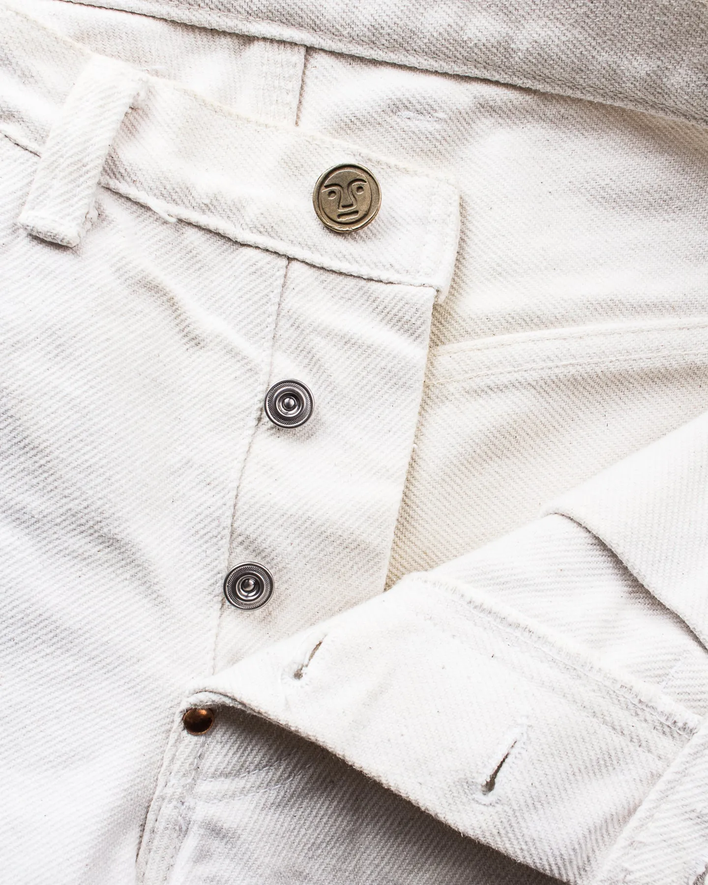 Second Hand Tender 129 White Denim Shorts Size 3