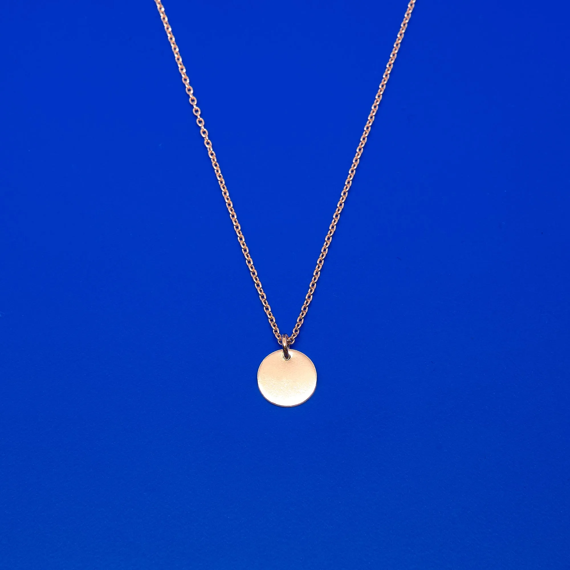 Shiny Disc Necklace