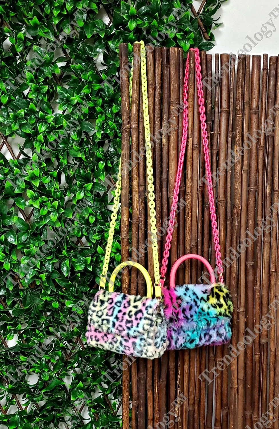 Trendeology Cute Retro Plastic Chain Vegan Leather Fur Mini Satchel Bag Crossbody Clutch