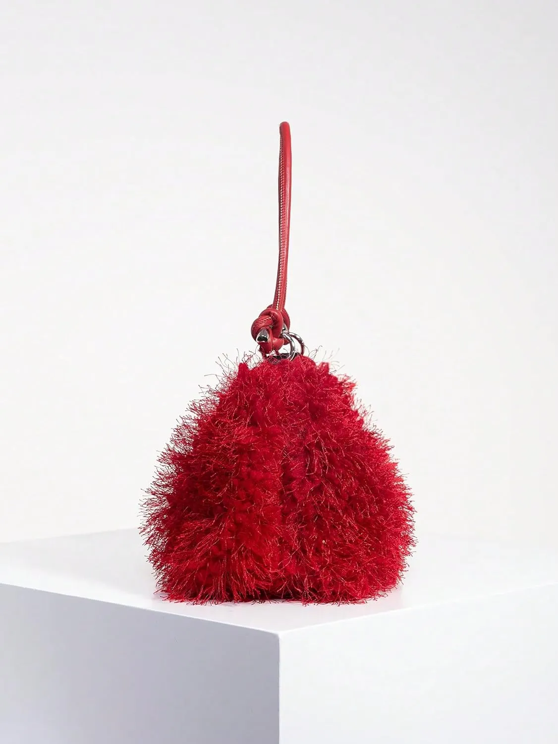 Verdusa Women's Fluffy Faux Fur Underarm Bags Fuzzy Shoulder Bag Plush Purse