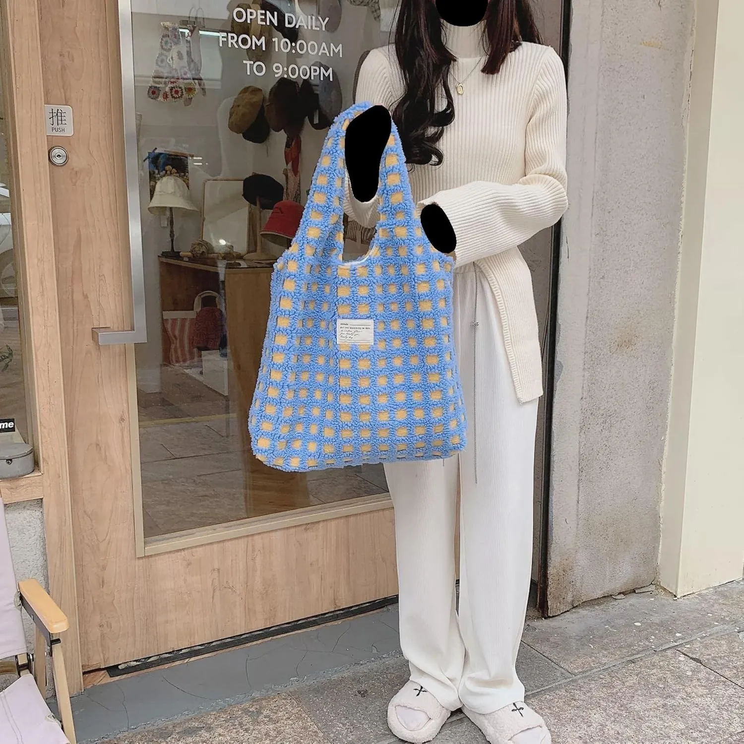 Women Girls Cute Bear Plush Shoulder Bag Large Tote Handbag Purse Faux Fur Shopping Dating Bag for Grills