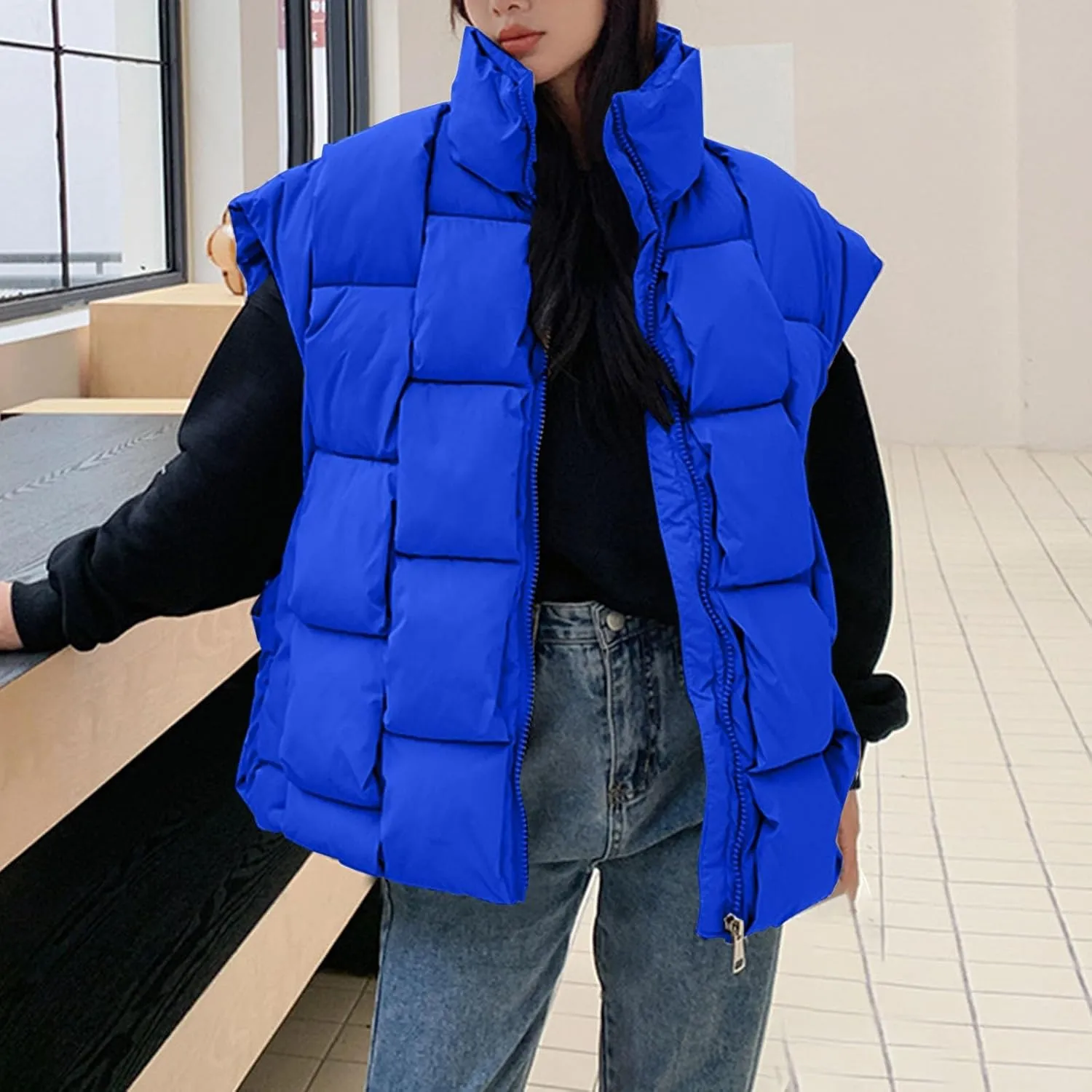 Women Winter Oversized Puffer Vest Sleeveless Jacket Zip Up Lightweight Stand Collar Insulated Padded Puffy Jackets Coat