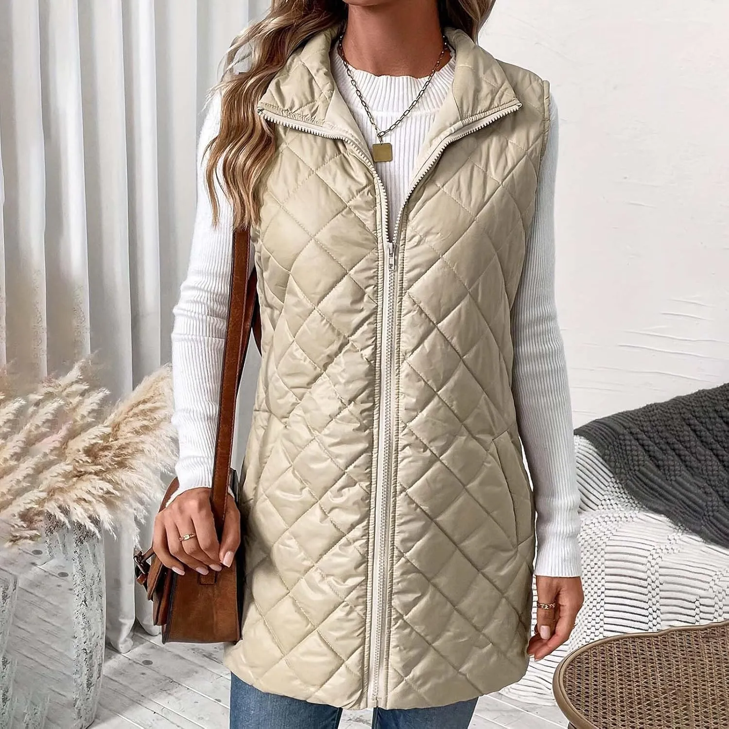 Women's Quilted Long Vest Basic Solid Color Lightweight Padded Gilet Petite Sleeveless Warm Coat Outerwear 2024