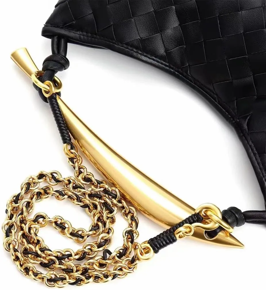 Woven leather chains, dumpling buns, metal handles, handbags, women's wallets, homeless people's bags, and knotted