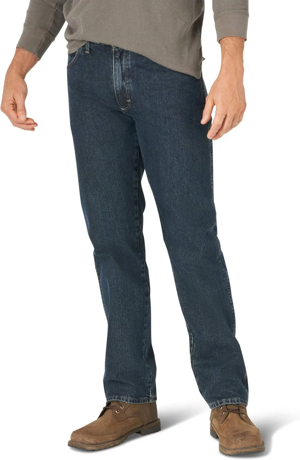 Wrangler Authentics Men's Classic 5-Pocket Regular Fit Cotton Jean
