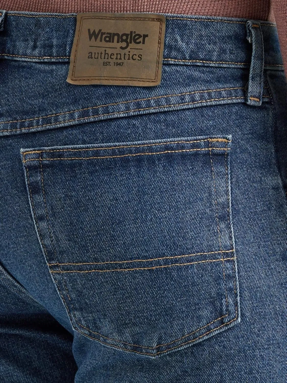 Wrangler Authentics Men's Classic 5-Pocket Regular Fit Flex Jean