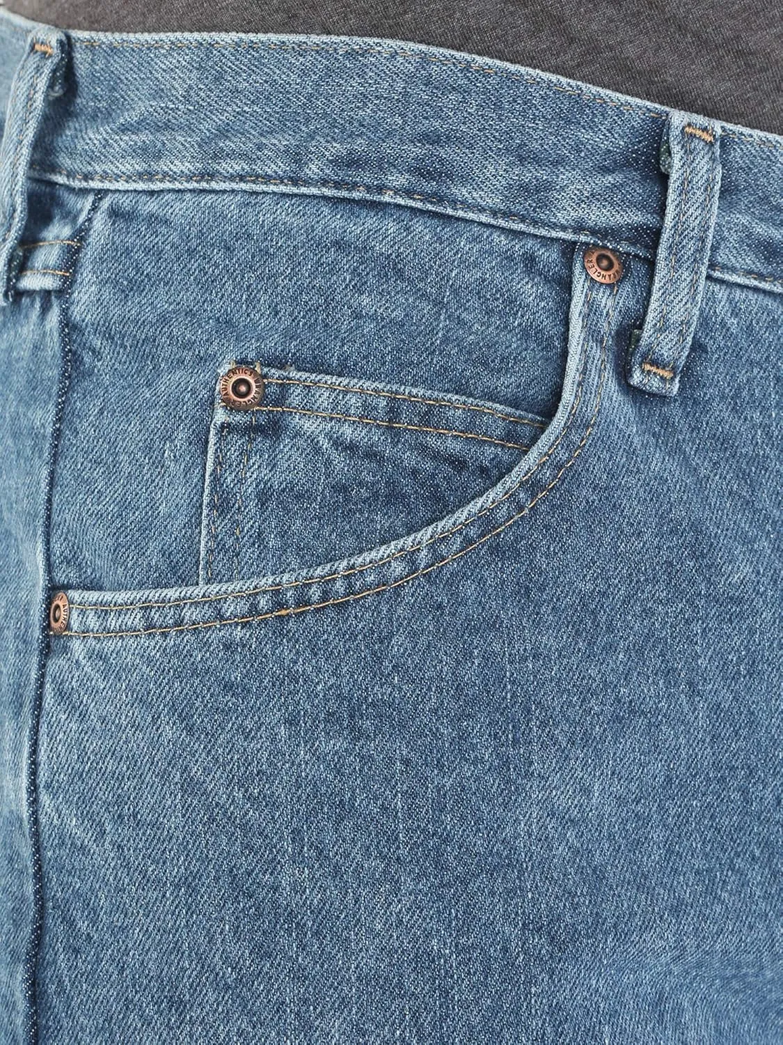 Wrangler Authentics Men's Classic 5-Pocket Relaxed Fit Cotton Jean