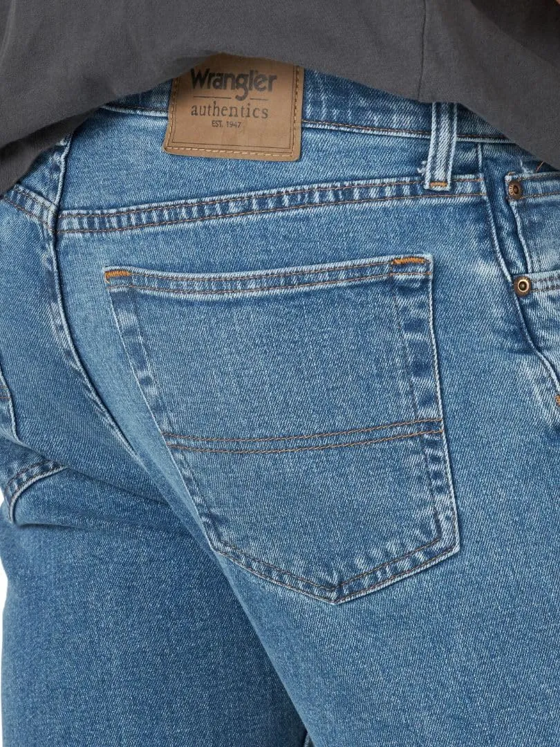 Wrangler Authentics Men's Regular Fit Comfort Flex Waist Jean