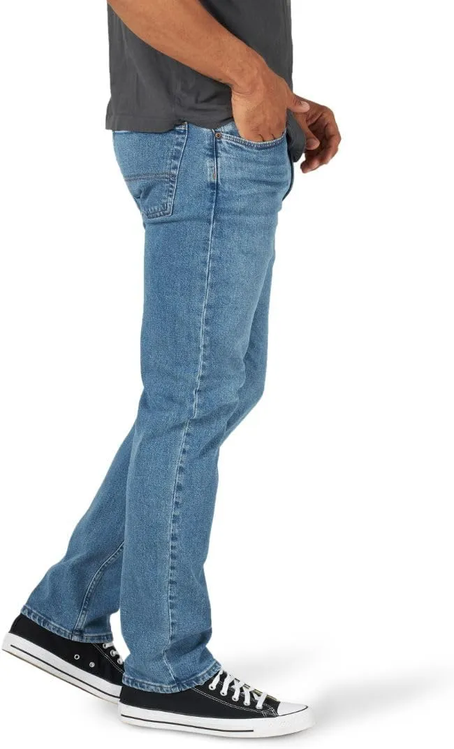Wrangler Authentics Men's Regular Fit Comfort Flex Waist Jean