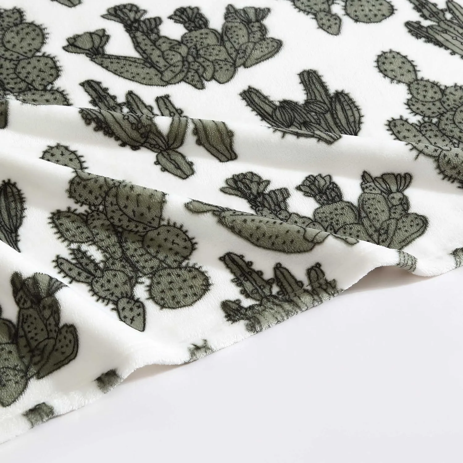 Wrangler - Throw Blanket, Soft Plush Fleece Bedding, Yellowstone Inspired, Western Decor for Bed or Couch (Cactus Garden Green, 50" x 70")