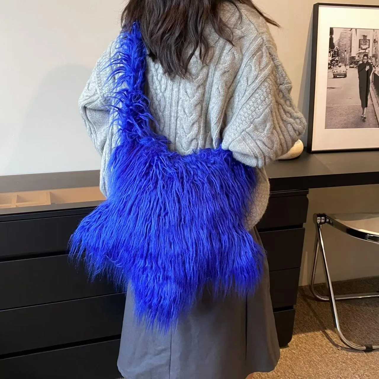 Y2K Furry Purse Star Shaped Heart-shaped Shoulder Bag Faux Fur Pentagram Handbag Fluffy Tote Plush Bag for Women